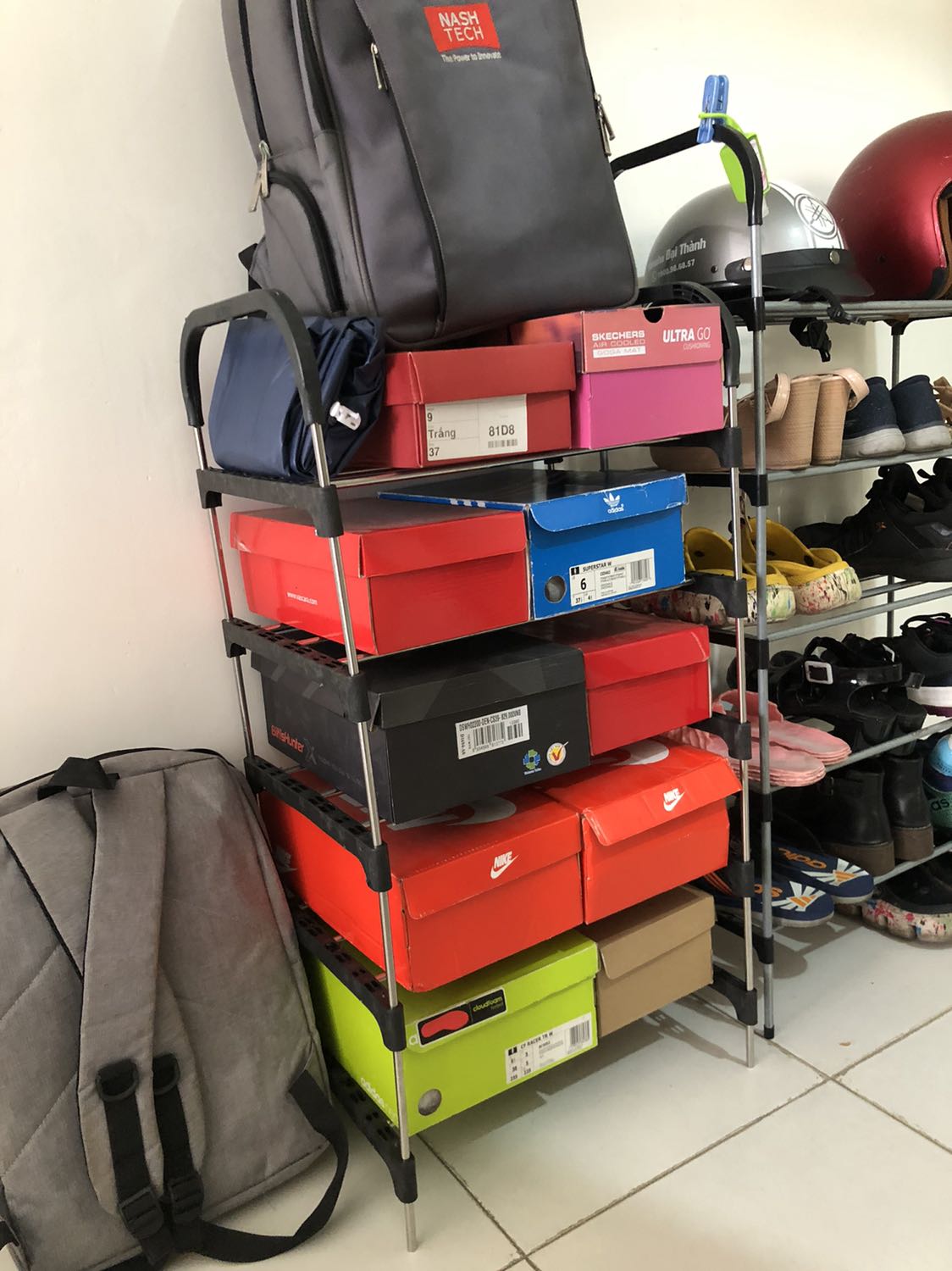 Hàng không đúng mô tả, chất lượng gia công khá tệ, chỉ có 3 thanh ngang nhưng cũng khá cứng cáp