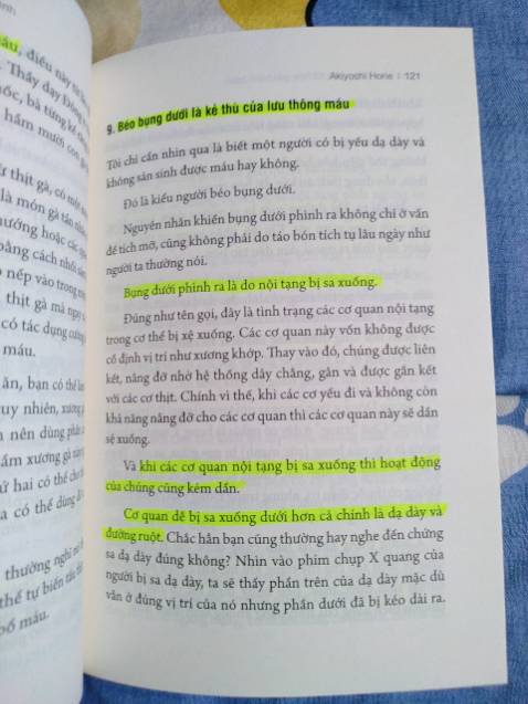 Quyển này đọc cực kỳ hay, mình đang đọc những phần cuối của sách. Sách nói về vấn đề lưu thông máu, các tình trạng sức khoẻ, biểu hiện được tác giả liệt kê chi tiết, dễ hiểu từ kinh nghiệm quan sát, theo dõi và chữa bệnh của ông, đặc biệt với chị em phụ nữ và rút ra kết luận hầu như những vấn đề ta đang gặp phải ở thời hiện đại hoá này đều bắt nguồn từ lưu thông máu, nhất là chị em phụ nữ và khi mình đọc mình thấy vấn đề sức khoẻ của mình ở trong đó. 

Sách thật sự hay và đáng đọc và các bạn nên mua kèm cuốn "Phương pháp ăn uống cải thiện lưu thông máu" của cùng tác giả để tham khảo và điều chỉnh chế độ ăn của mình giúp cải thiện sức khoẻ nhé!
