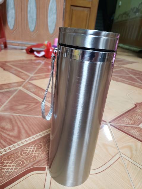 Bình giữ nhiệt được rất lâu. Mình hay pha trà sen ấm để uống giờ có bình này tiện phết . Bình đẹp , shop phục vụ tốt. Giao hàng nhanh