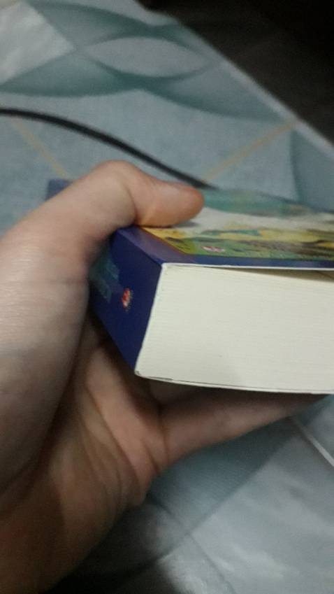 Đóng gói: 9/10 lần này đã đóng gói cẩn thận
Hình thức: 10/10 bản in sạch đẹp
Nội dung: 10/10 mình đã đọc rồi, dịch giả cụ Cẩm Nhượng dịch xuất sắc, lời giới thiệu chân thật, gần gũi và dễ mến.