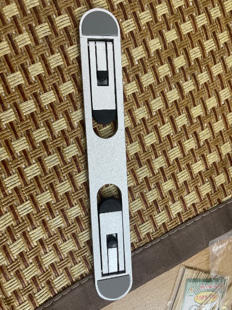 xước răm nhiều màu sơn sấu yêu cầu hoàn hàng