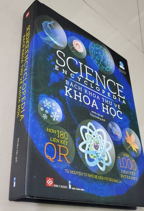 Rất tuyệt ! Nội dung khoa học phong phú đa dạng từ cấu tạo nguyên tử đến vũ trị bao la, minh họa hình ảnh sinh động dễ hiểu !