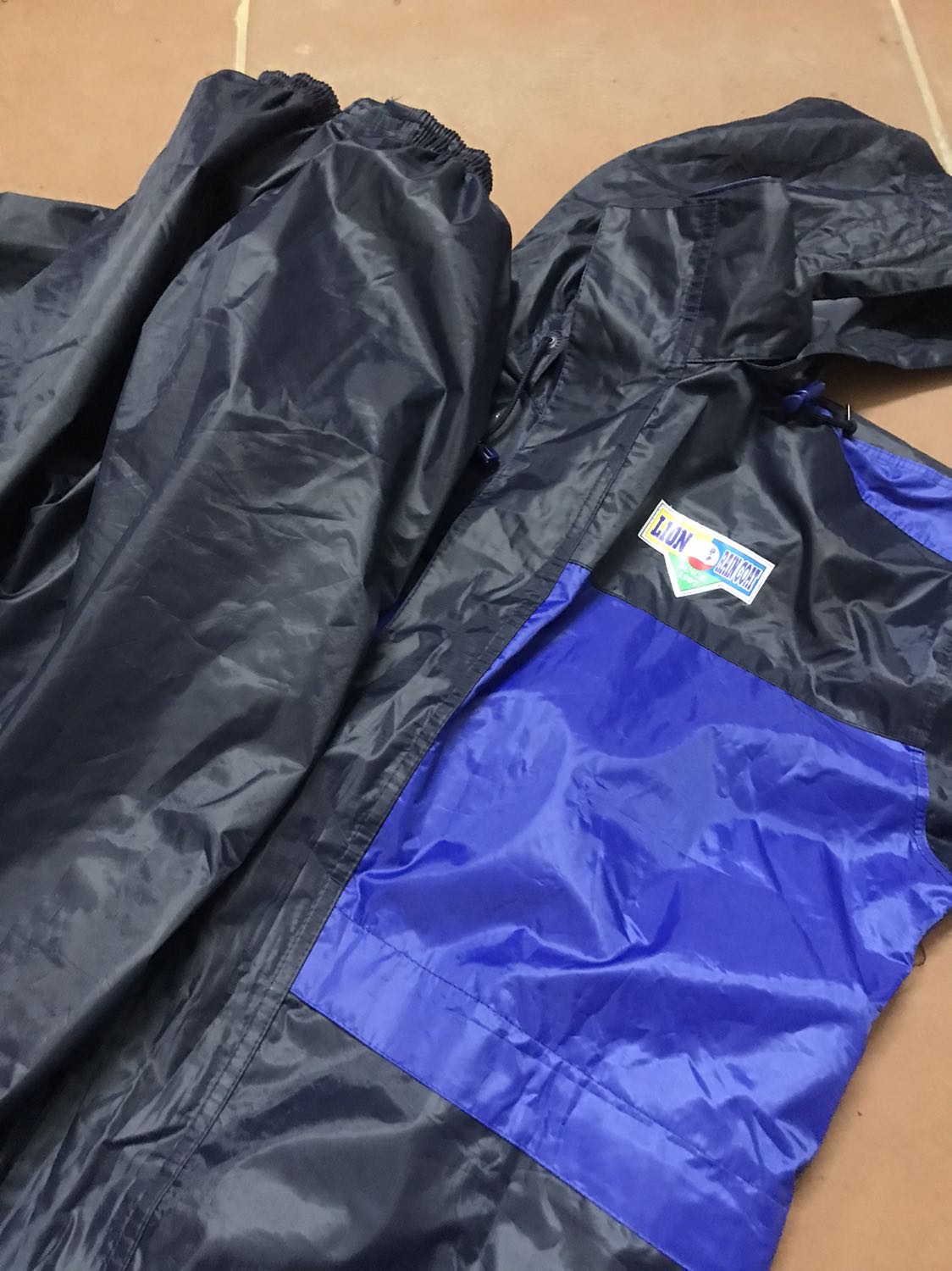 2 lớp nhưng mỏng độ bền phải dùng mới biết