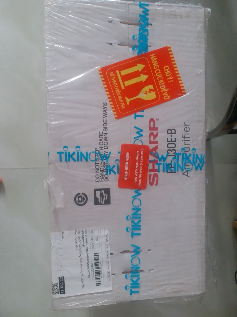 máy nhật, lắp ráp tại thái lan. mình chạy thử máy 30ph thì thấy không khí khác hẳn, mát mẻ kiểu đang ở dưới gốc cây. Giá này quá ok luôn rồi. Gọi cho hãng sharp và mình đk bảo hành sau khi nhận hàng. Kiểu dáng máy đẹp, sang trọng. nói chung là ngoài mong đợi máy nhật, lắp ráp tại thái lan. mình chạy thử máy 30ph thì thấy không khí khác hẳn, mát mẻ kiểu đang ở dưới gốc cây. Giá này quá ok luôn rồi. Gọi cho hãng sharp và mình đk bảo hành sau khi nhận hàng. Kiểu dáng máy đẹp, sang trọng. nói chung là ngoài mong đợi