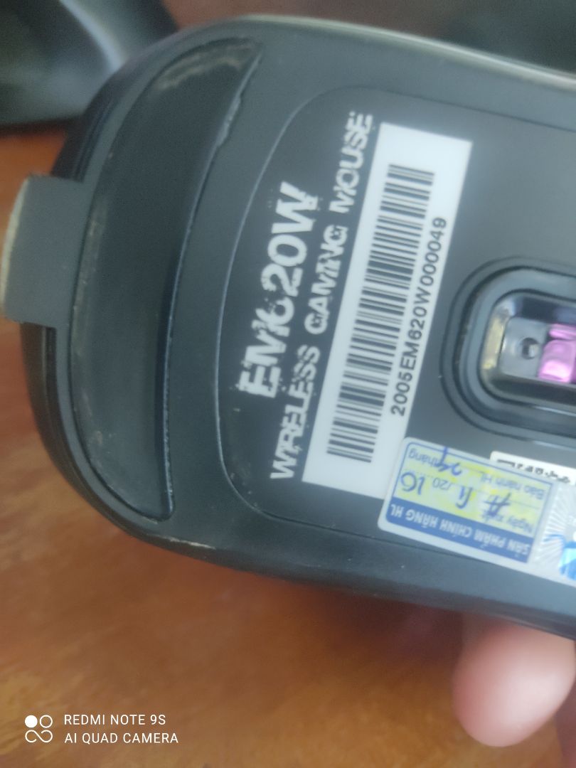 chuột đầy đủ chức năng, kết nối đc với app, nhưng không hiểu tại sao shop lại bóc nát hộp của tôi ra, ngoài ra còn có dấu hiệu đã qua sử dụng, nếu không trả lời rõ tôi sẽ trả hàng chuột đầy đủ chức năng, kết nối đc với app, nhưng không hiểu tại sao shop lại bóc nát hộp của tôi ra, ngoài ra còn có dấu hiệu đã qua sử dụng, nếu không trả lời rõ tôi sẽ trả hàng