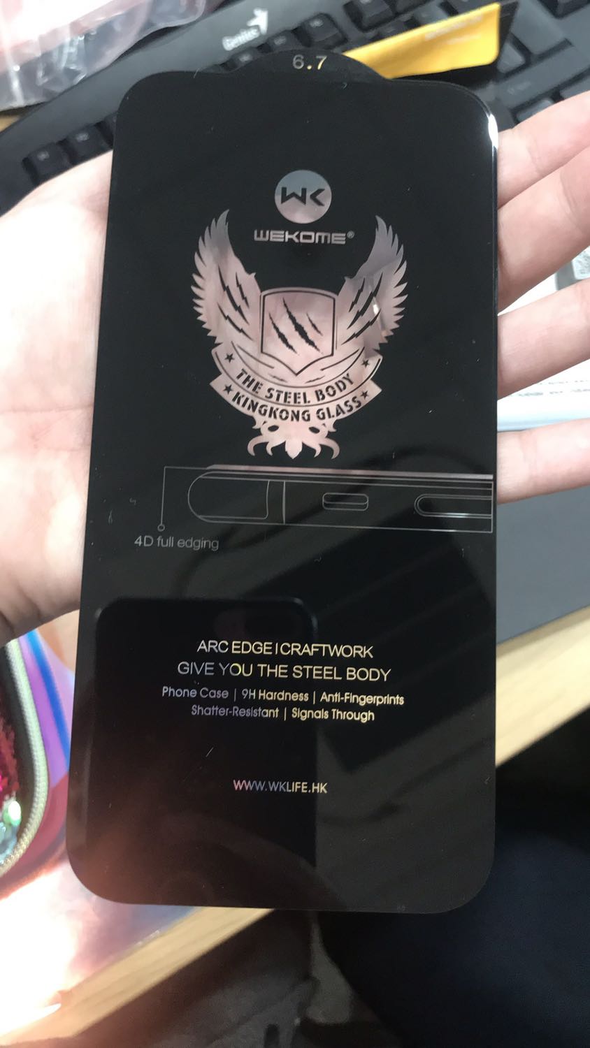 Thật sự thất vọng về Tiki. Sản phẩm giao không đúng với đơn hàng, đặt kính cường lực chống nhìn trộm nhưng công dụng thì lại không, đổi trả hàng thì giao cho miếng cường lực loại khác (đặt mipow giao wekome) Quá thất vọng