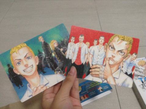 Shipper thân thiện, hộp ko đẹp mắt lắm, shipper có làm rớt hàng nhưng hàng vẫn đóng gói cẩn thận không có hư hại tới thứ gì, nên vẫn 5 sao