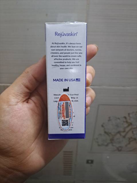 Hàng đúng chuẩn auth, chưa biết sử dụng có hiệu quả không, hàng này của Pháp mong là hiệu quả