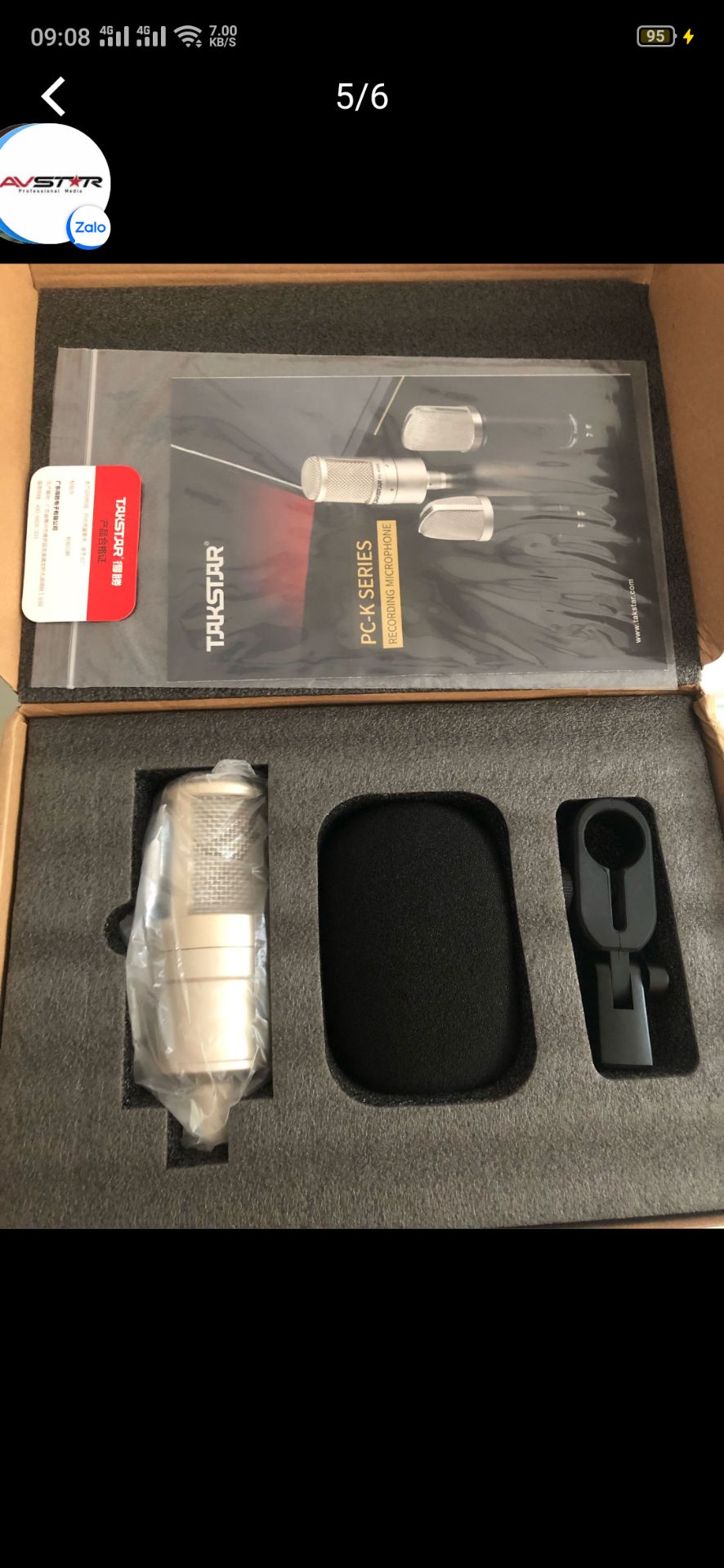 trước có mua của shop một lần đã hài lòng. giờ mua thêm 1 cái nữa vẫn cực kì hài lòng. hihi. mọi người đánh giá 1 sao chứng tỏ mới mua lần đầu rồi. 1 bộ sản phẩm chính hãng làm gì có dây. cảm ơn shop. chất lượng lúc nào cũng ok :)))