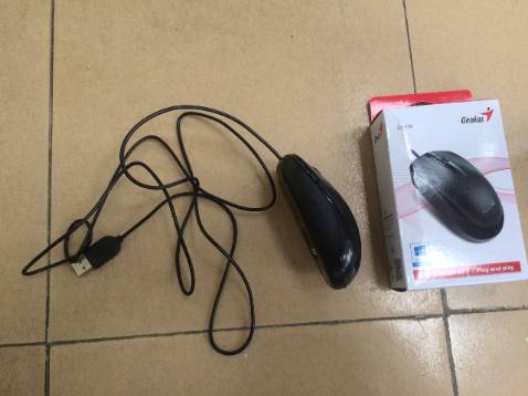 Với giá 64k thì như này là quá ngon.Mới mua 3 ngày,bấm chuẩn và chắc tay,con lăn nhạy.Dùng văn phòng thì ok,với tay con trai thì có thể hơi nhỏ nhưng ở phân khúc này thì không thể đòi hỏi gì thêm.