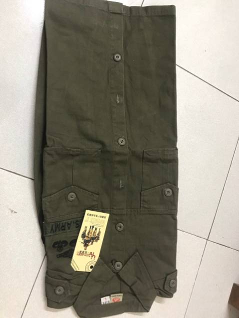 Qúa xuất sắc hàng đẹp từ chất vải đến thương hiệu. cầm áo đầm tay đáng đồng tiền bỏ ra luôn. lên dáng oke, tiki giao hàng quá nhanh dù dịch nhưng mình vẫn ưng với dịch vụ vận chuyển của tiki nhất. cảm ơn shop và sàn nhé