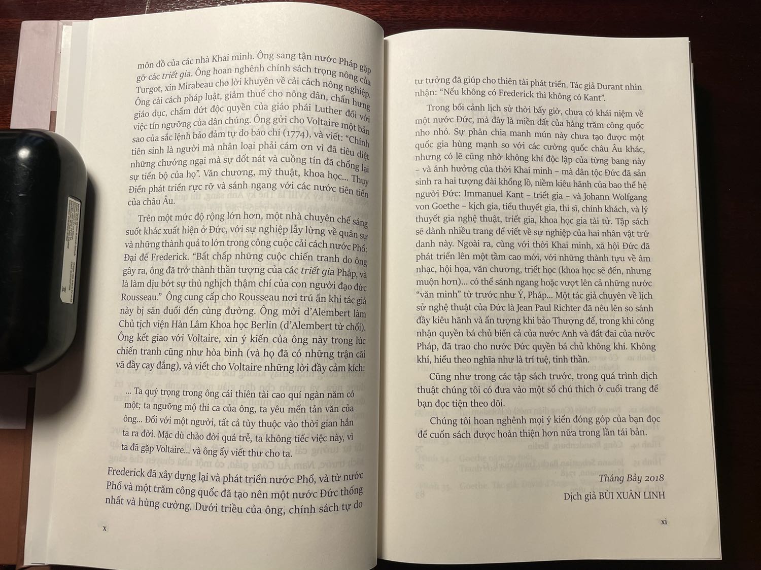 Gọi là Bắc Âu để phân biệt với Nam Âu chứ cuốn này chủ yếu viết về sự hợp nhất và phát triển mạnh mẽ của nước Phổ, một quốc gia lớn mà tới nay vẫn còn được hiểu biết khá hạn chế ở Việt Nam.