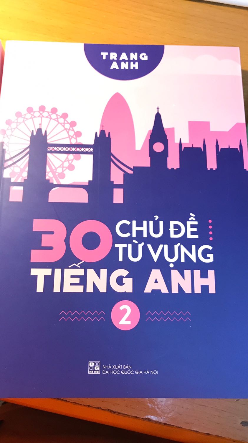 Thực sự bất ngờ về kích cỡ cũng như độ dày của 2 cuốn sách này. Chất lượng thì khỏi bàn rồi vì sách cô Trang Anh lúc nào cũng awesome 👏🏻 Về khâu đóng gói thì chỉ có 1 lớp màng nilon nhưng sách ko hề bị móp góc hay quăn gì luôn. Giao hàng cũng rất nhanh dù đang dịch bệnh. Tóm lại là mình ko thể hài lòng hơn đc nữa 🥰 rất cảm ơn shop!!