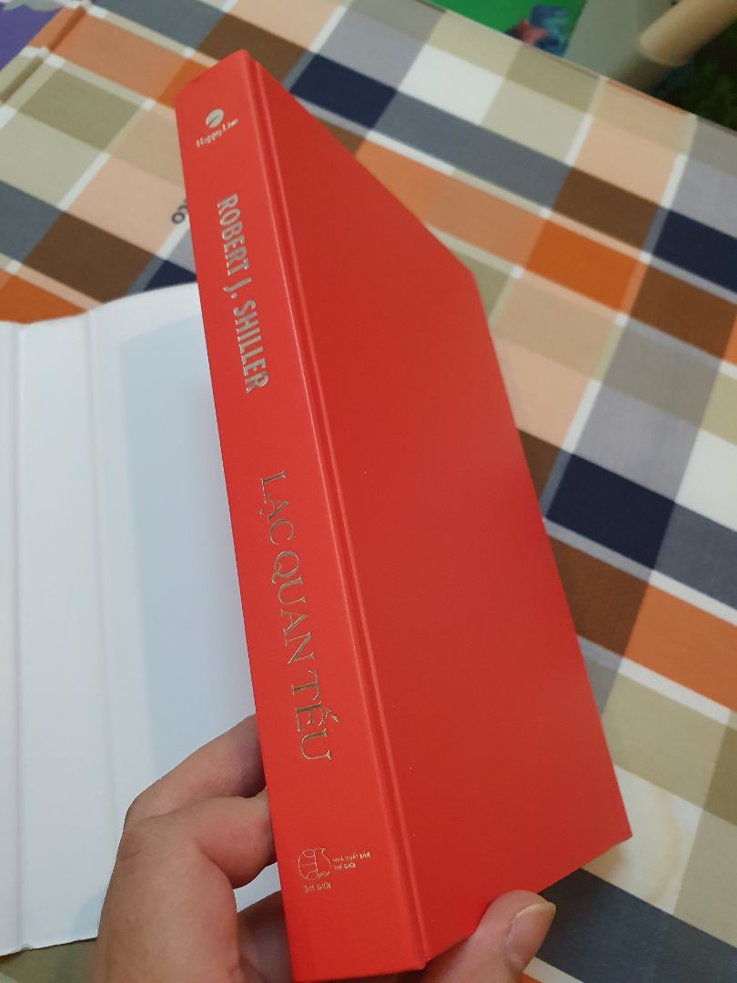 Cuốn sách hay nhưng kén người đọc. Đây không phải là cuốn sách dành cho đối tượng phổ thông. Nếu bạn chưa có nhiều kiến thức hoặc kinh nghiệm về thị trường, kinh tế thì quyển này không dành cho bạn. Ngược lại, nếu bạn đã lăn lộn thị trường đầu tư chứng khoán vài năm, cháy vài lần thì đây là quyển sách tuyệt vời.
Do quyển sách được viết về thị trường chứng khoán Mỹ, một thị trường tương đối minh bạch và lâu đời, nên nhiều nội dung mang tính tham khảo, không phù hợp thị trường Việt Nam