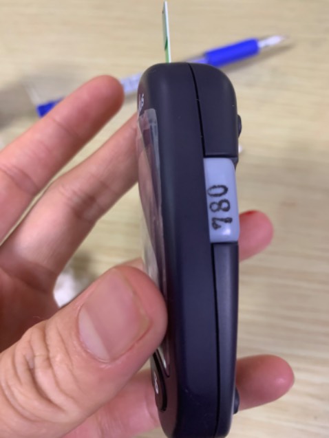 Không hài lòng, que *** bên shop hàng kém chất lượng
*** ko lên được, thử mấy que rồi nhưng không được