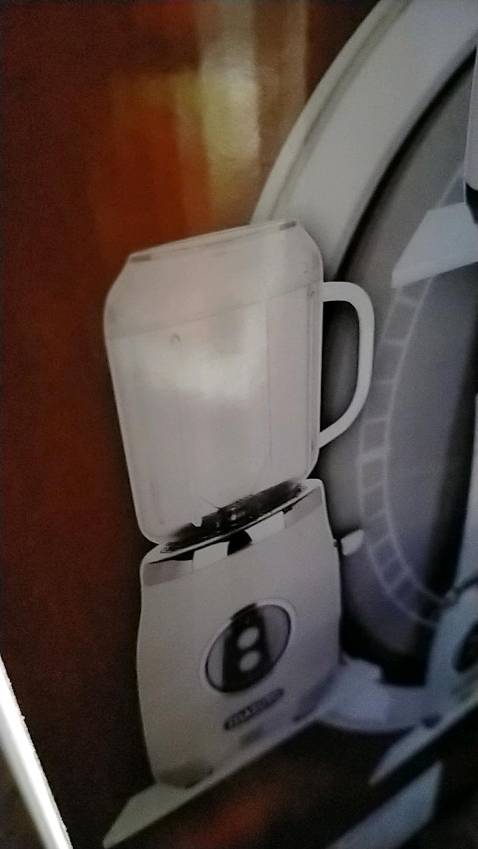 Rất là ưng ý, máy xay công suất lớn, xay hoa quả rất nhuyễn. Kèm bình nước với ống hút tiện lợi. Lần sau sẽ ủng hộ