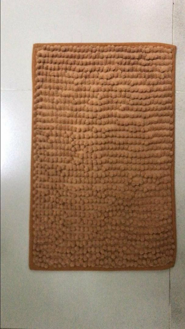 Thảm đẹp quá trời luôn,chống trơn trượt,chùi  chân rất sạch sẽ thấm hút nước tốt và rất rẻ nữa