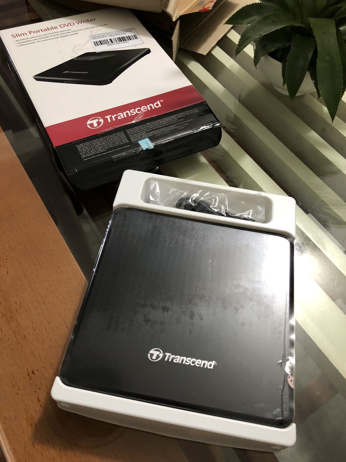 Trãi nghiệm 1 ngày và thấy sản phẩm ổn, shop giao nhanh và đóng gói cũng cẩn thận.