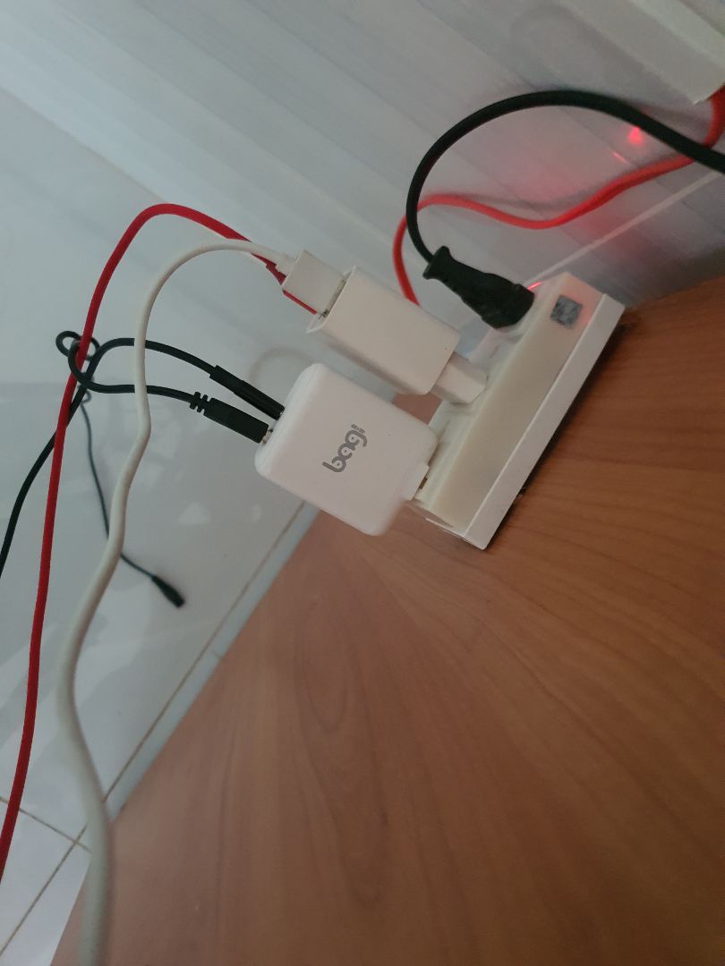 Sạc rất nhanh nên rất hài lòng!