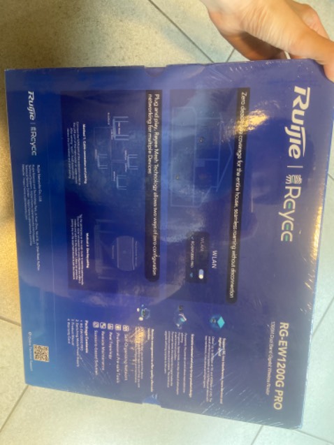 Giao hàng sớm hơn dự kiến. hàng còn nguyên seal. hươnhs dẫn khá rõ ràng trên hộp. dễ cài đặt