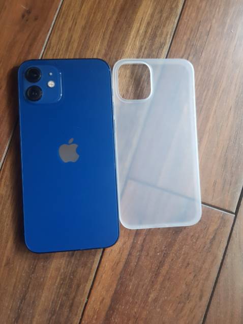 MÁY ĐIỆN THOẠI CỦA TÔI LÀ IPHONE 12- VUI LÒNG ĐỔI SẢN PHẨM VỎ IPHONE 12