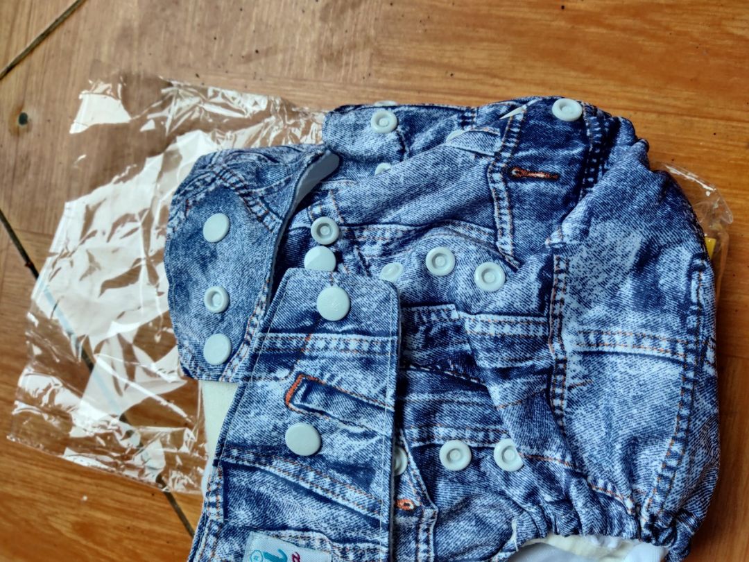 m thấy dùng tiết kiệm. an toàn. ko hăm và bảo vệ môi trường. nên chịu khó giặt và mất công chút. dùng qua đêm được