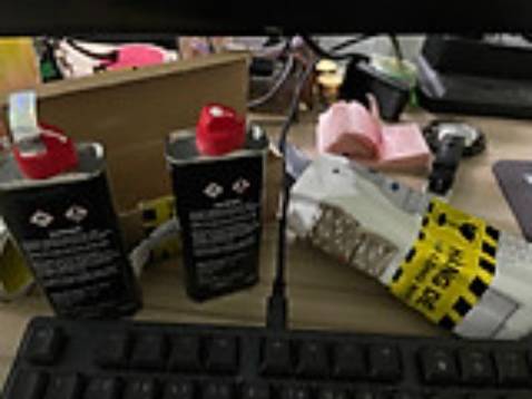 Giao hàng thiếu, đã phản hồi nhưng không giao sản phẩm đã thiếu. Cảm thấy không bán được thì mình giúp shop 1 sao vậy.