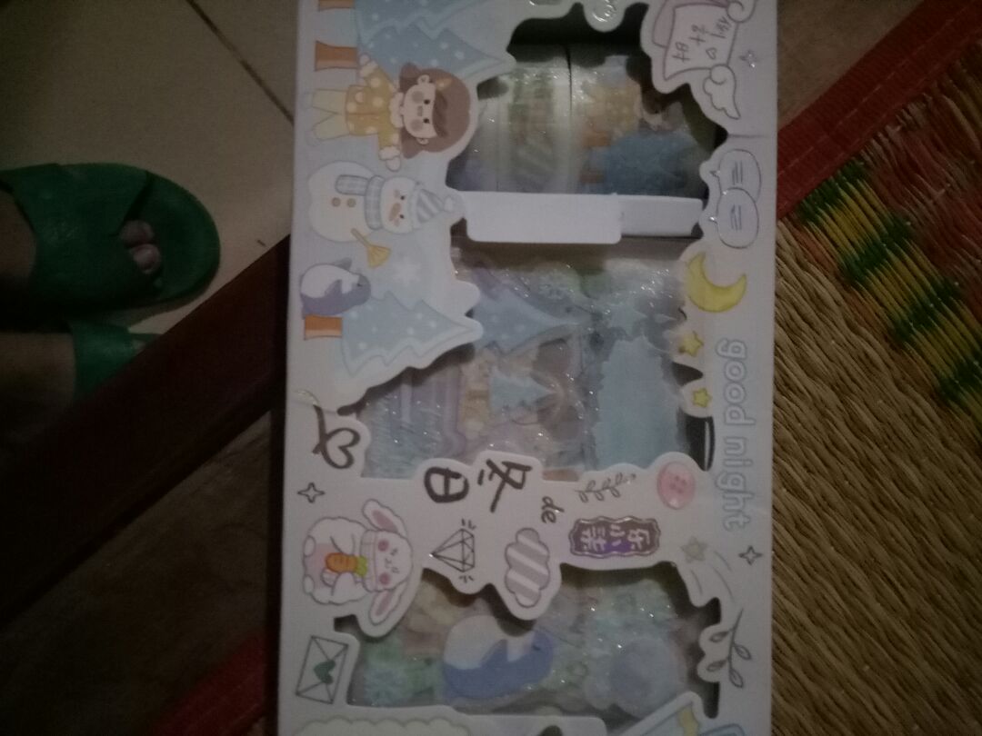 bộ đẹp nhưng mik đặc màu tím sao giao àu xanh dương :)))