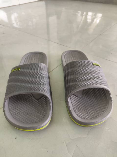 Oke lắm nha dép chắc chắn ko êm cũng ko cứng đi vừa đi