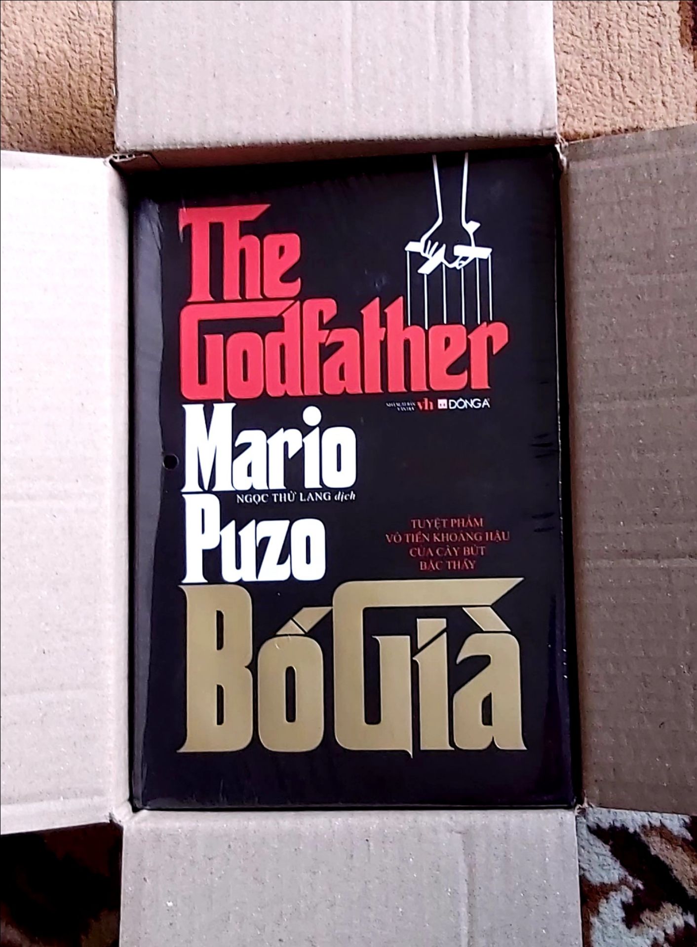 Sách bên ngoài thực sự đẹp. Trong rất nhiều nhà xuất bản mình vẫn thích nhất cuốn này của Đông A. Nội dung sách ko phải bàn cãi, ko phải tự nhiên được nhiều nhà xuất bản chọn in và tái bản nhiêu lần. Dịch vị của Tiki nhanh và thân thiện, trong thời gian dịch bệnh vẫn đảm bảo đúng hẹn và an toàn cho KH. Sẽ sử dụng lâu dài. Like & Thanks!