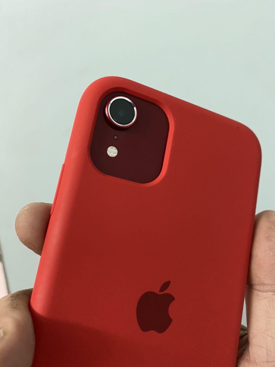 Hàng giao nhanh, chất lượng. Đúng thứ mình cần để che đi vết tróc sơn camera trên dòng Xr, ko con nào có thể tránh khỏi ???