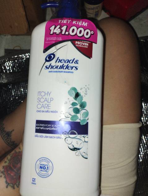 ° Dung tích : 1200 ml 
° Phân loại : Dành cho Da Đầu Ngứa 
Tiki Trading đóng gói ok , có chống sốc , có dán băng keo để không bị bật vòi nhấn .Hàng đến tay tui không bị đổ tràn không bị rò rỉ . Lần trước tui mua Loại Anti virut của Head & Shoulders rất ok , sau khi gội không tạo cặn trên da đầu . Cảm ơn & chúc Tiki luôn đông khách 🌈🇻🇳♥️💚💙🩵🧡🩷🤍💛💐🌻🍀🇻🇳🌈🇻🇳🩵🩵