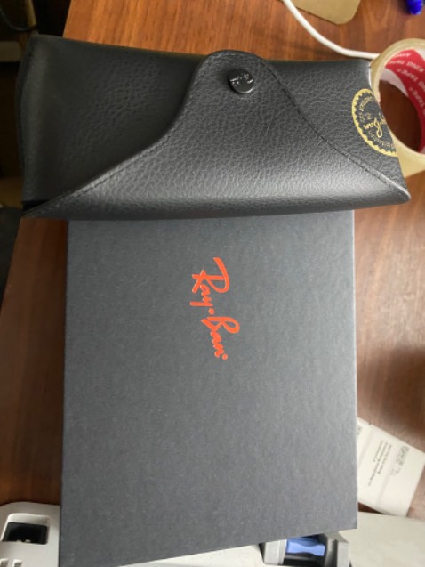 Hàng cực kỳ chất lượng, đeo rất thích mắt