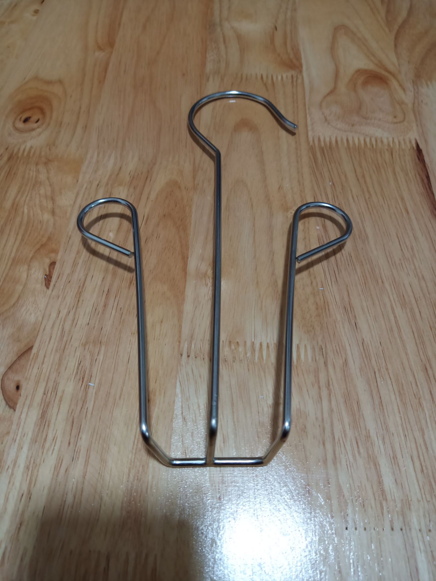 sản phẩm chất lượng, mẫu mã đẹp, giá tiền phù hợp, đóng gói cẩn thận, giao hàng nhanh