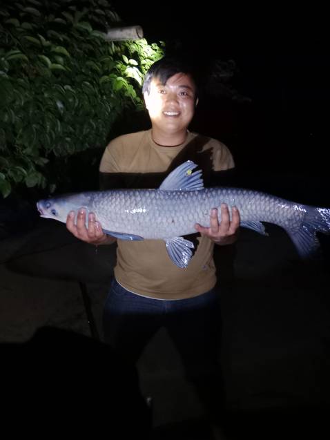 phụ kiện kèm theo rất đầy đủ rất đáng tiền, shop làm việc rất chuyên nghiệp