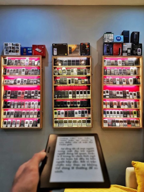 Mới đọc được vài chương, sách in đẹp ấn tượng như quảng cáo, nội dung hơi khô khan nhưng ai mê Scifi hay Tam thể thì nhất định ko được bỏ qua