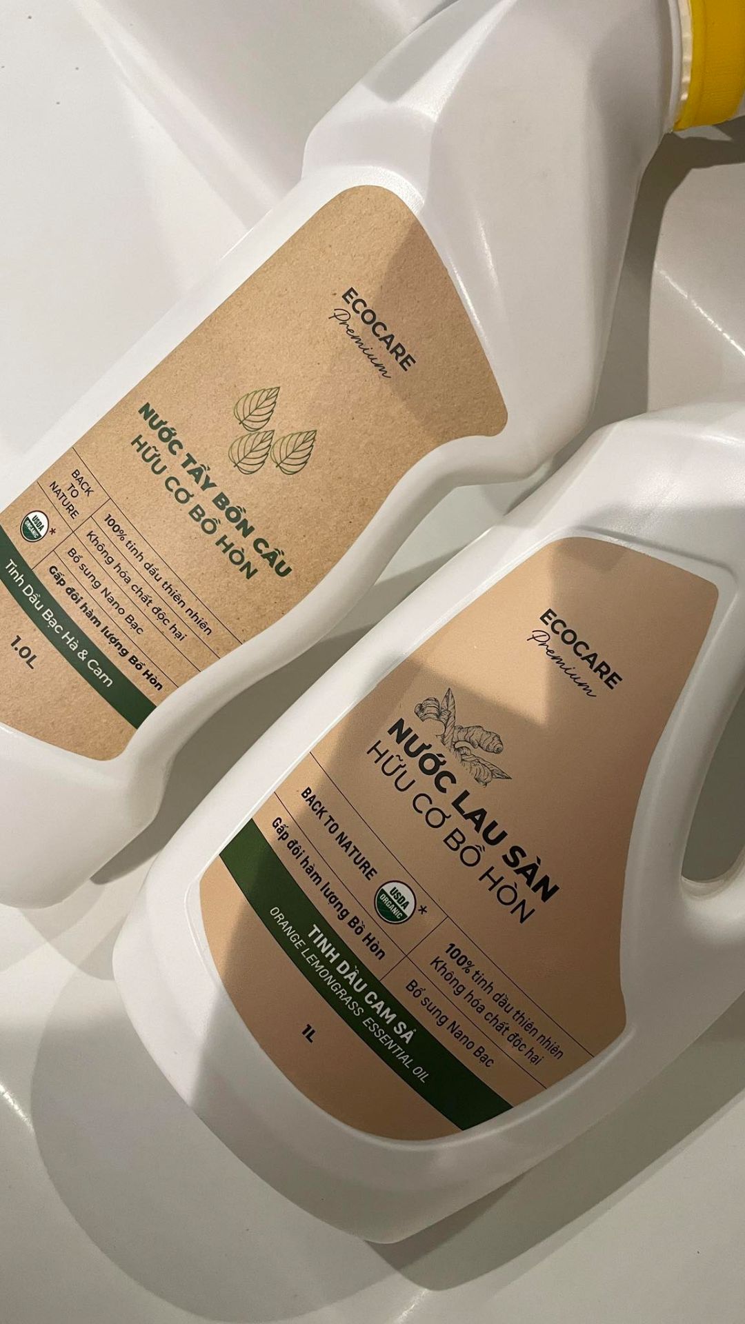 shop giao hàng siêu nhanh. đóng gói cẩn thận. nhận được hàng là thử nghiệm liền, quá ưng ý, mùi bạc hà- cam dễ chịu cực kì.   cho shop 10 sao luôn