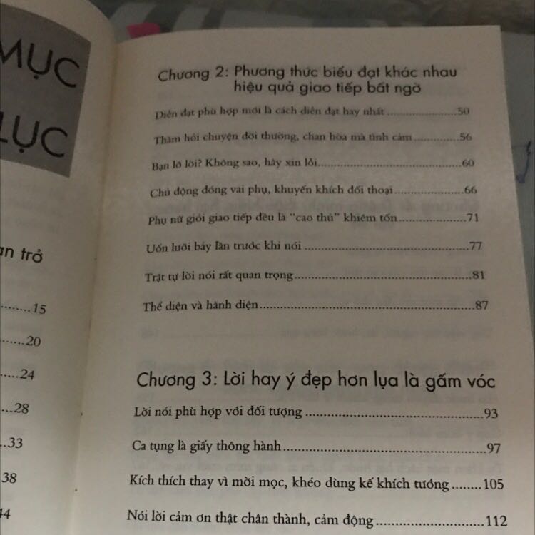Sách ko hợp vs mình, mục lục thì hay, chủ yếu nói về lý do ta phải làm, còn về cách làm sao để có đc kỹ năng đó thì ko đề cập. Người đọc tự tìm qua ví dụ