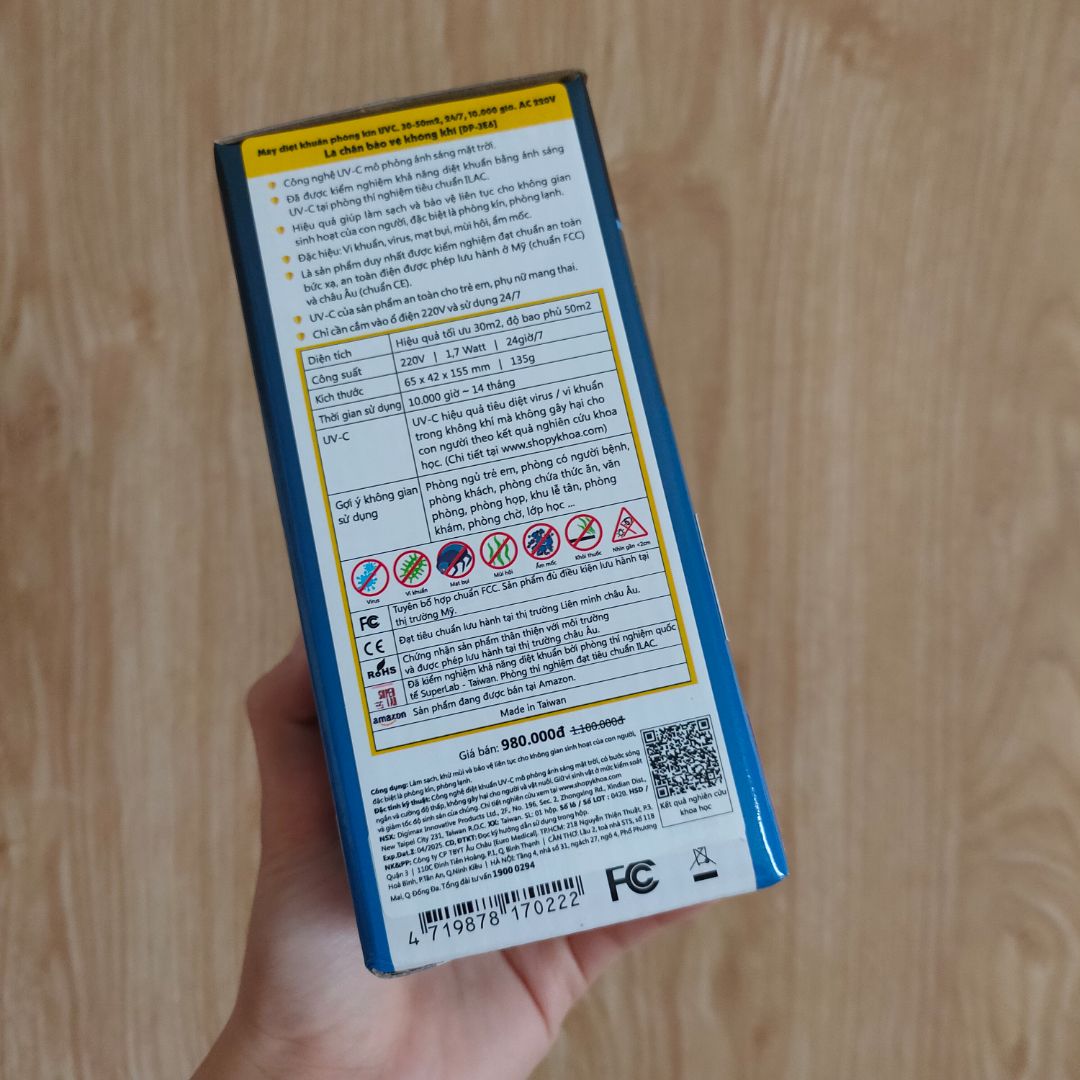 Nhà bếp của mình ẩm thấp nên đợt dịch làm mình lo lắng nó thành nơi sinh sôi của virus. Xem qua review trên *** thì quyết định mua máy Digimax. Cắm điện là dùng luôn không phải lắp ráp cầu kỳ, xài được gần 1 tuần rồi, cảm giác là bớt đi mùi nhiều. Phòng trọ đi làm cả ngày về thấy không còn khó chịu như trước. Nói chung hài lòng.