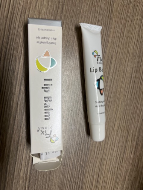 Nhận hàng xong hôm sau ko ngờ còn được nhận quà. cảm ơn shop nhiều.