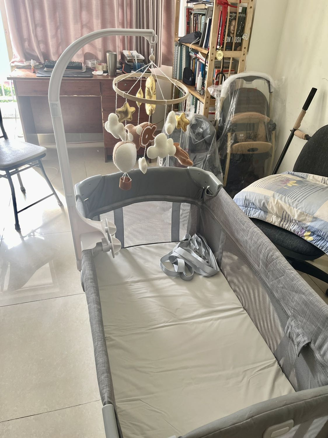 Hàng giao nhanh cực kỳ, đóng gói cẩn thận, hàng thùng nguyên seal hãng nên yên tâm. Chất lượng thì tuyệt vời