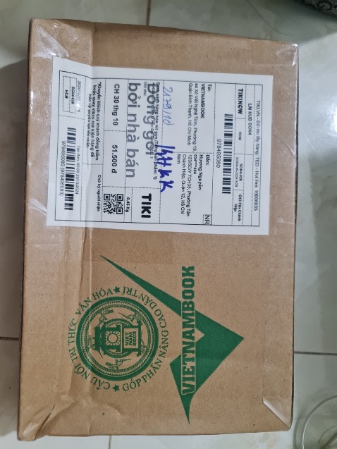 Shiper thu tiền không đúng với đơn hàng, thu hơn tiền, dù mấy ngàn ko đáng bao nhiêu, nhưng rất kì cục