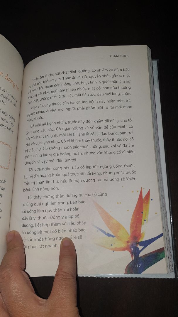 sách bìa đẹp.giấy đẹp.dòng chữ rõ ràng.nội dung sách dưỡng sức khỏe theo hướng đông y