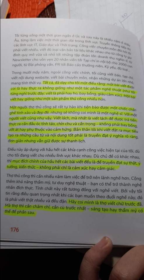 tác giả viết về chuyên môn nhưng rất gần gũi, chân thành và truyền cảm hứng. Chỉ dẫn rõ ràng cho những ai muốn bắt đầu con đường  freelance nói riêng và những ai yêu con chữ nói chung. Đáng tiền và công sức bỏ ra để đọc. 5 sao.Đọc xong thành fan của tác giả luôn