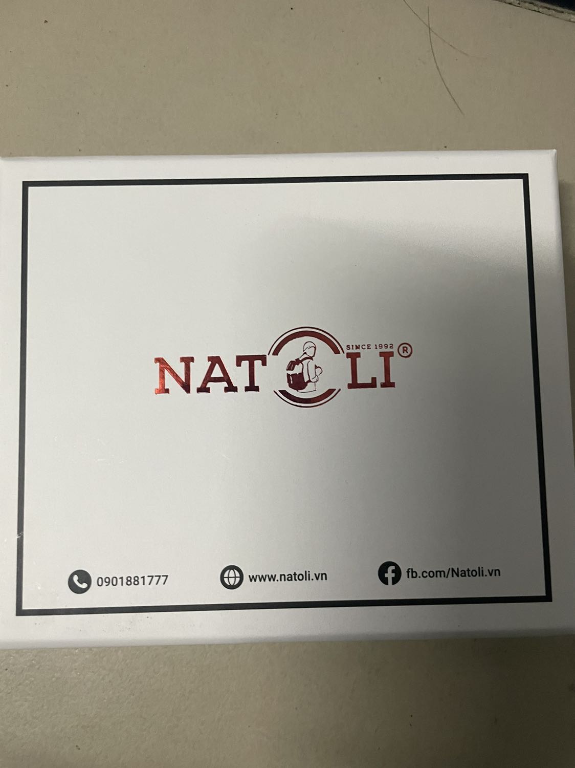 Đóng gói kỉ, hàng đẹp đứng mẫu chọn, có cái quên Sài 2 ngăn trong mà cái này có 1 ngăn trong thôi