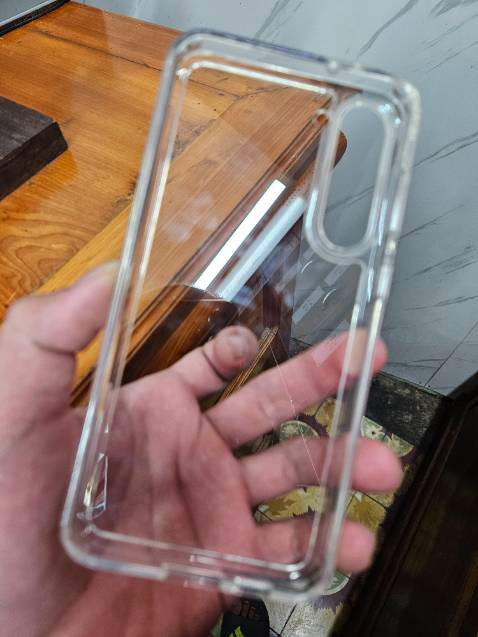 Dây không phải hàng Nillkin chính hãng, hộp Nillkin nhưng ốp là hãng không tên tuổi