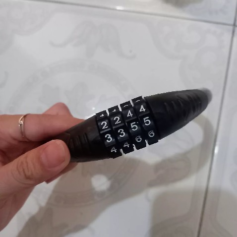 Sịn sò nha, cầm khá chắc chắn với nặng tay, có hướng dẫn sử dụng dễ xài nè nhỏ gọn khóa xe khá tiện, hàng chất lượng nên mua