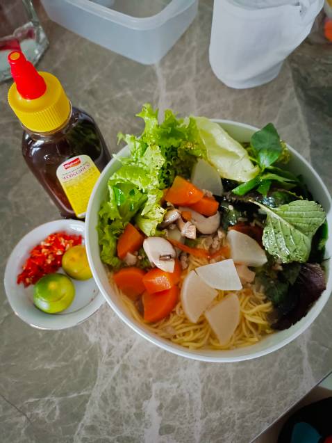 Nồi đẹp, giá tốt, Shipper thân thiện nhiệt tình.
Shop giao hàng nhanh đóng gói cẩn thận.
Sẽ ủng hộ shop lâu dài.
Xin cảm ơn 
Hình ảnh chỉ mang tính chất nhận xu ☺️