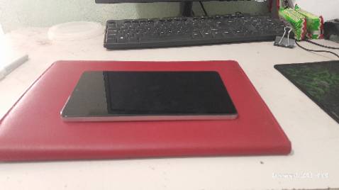 Máy đẹp, cầm đầm tay
Phục vụ tốt nhu cầu cơ bản
Loa kép vừa phải, không quá to
Màn HD nên xem phim hơi rỗ một chút
Với các công việc thường dùng của mình thì cơ bản đảm bảo (duyệt web, email, xem file pdf, powerpoint, word, excel,....)