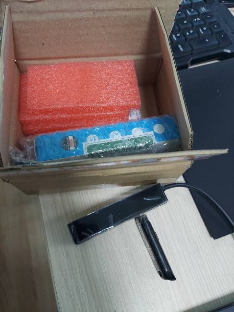 Đóng gói chắc chắn, thiết bị nhỏ nhắn xinh xắn, có tem bảo hành, kết nối tốt, nhanh. Vote 5 sao